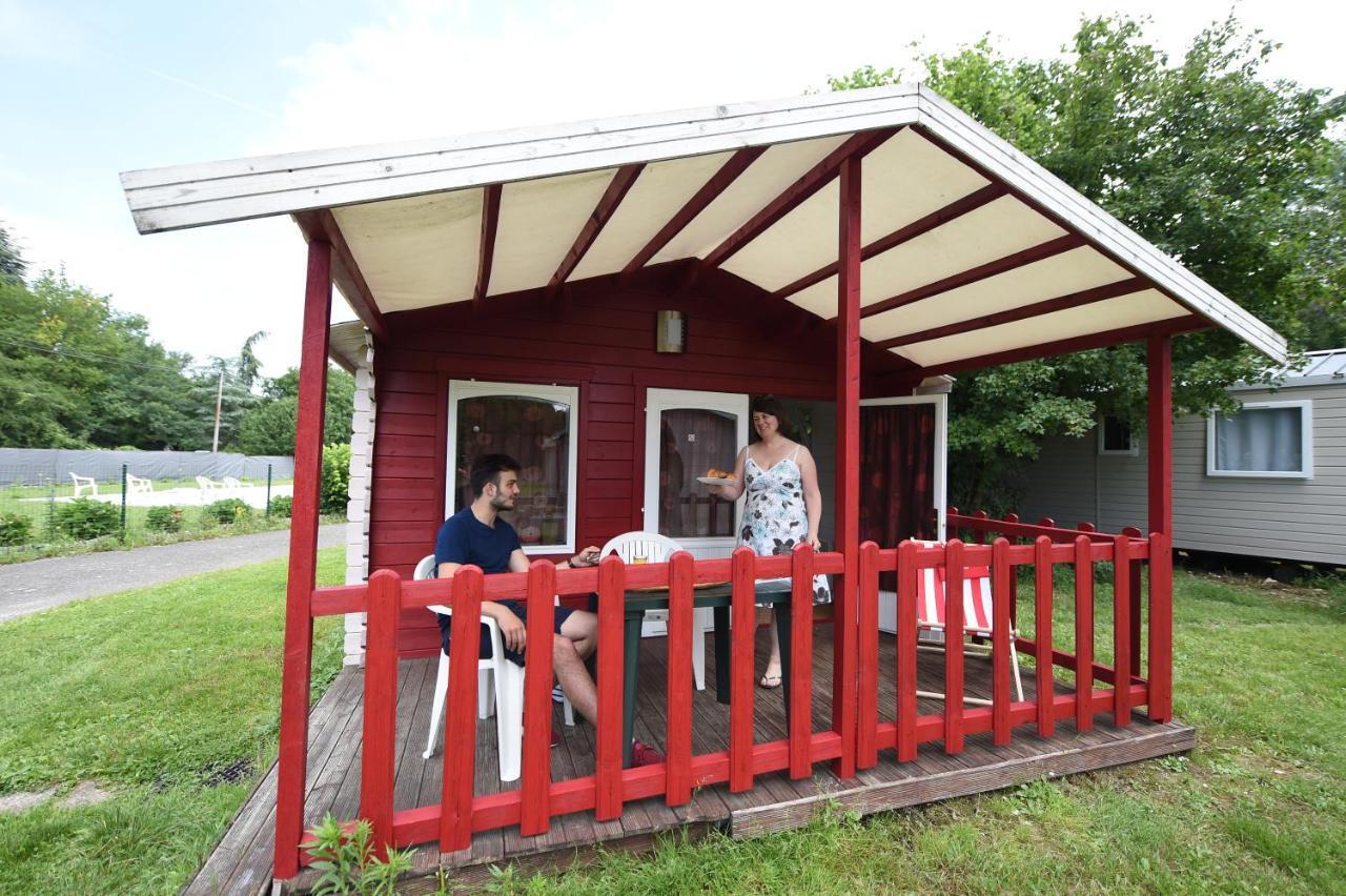 Camping De L'Ill Hotel Mulhouse Exterior photo